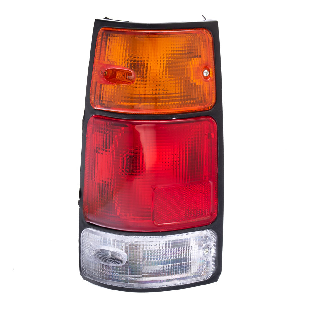 Farol trasero izquierdo borde negro LUV 2.3 90 - 96